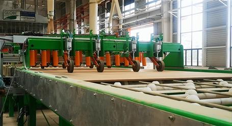 廣西國(guó)旭東騰人造板項(xiàng)目：首板下線！