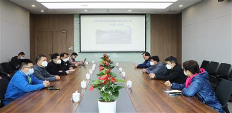 黃大友到冶建公司項目指導(dǎo)創(chuàng)優(yōu)工作