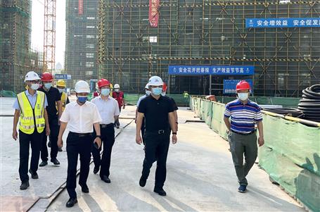 陳陽山到冶建第十分公司承建項目調(diào)研督導